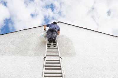 Peinture extérieure à Labarde — façades et ravalement